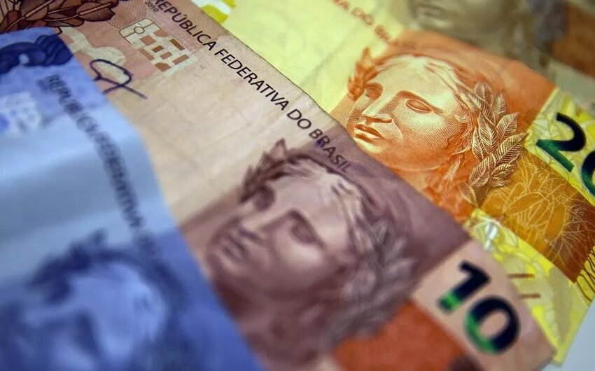  Brasil registra déficit em conta corrente de US$ 2,5 bi em abril