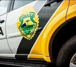  Ladrões assaltam ônibus que havia 28 policias militares