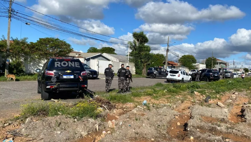  Suspeito de tiroteio em escritório de Dalledone perde a vida em confronto com a Polícia Militar