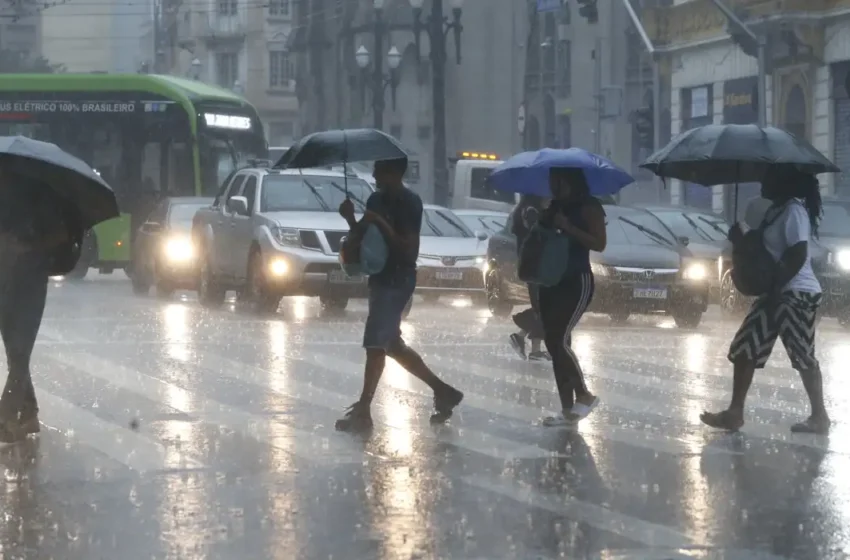  Inmet emite alerta para risco de chuvas intensas durante o final de semana