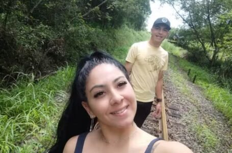 Mulher que caiu de ponte passou 2h agarrada a cadarço de marido em Santa Catarina