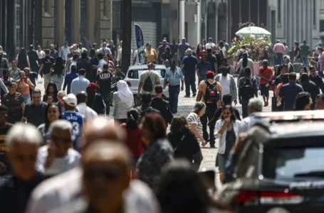 IBGE registra queda histórica nos índices de pobreza e extrema pobreza no Brasil